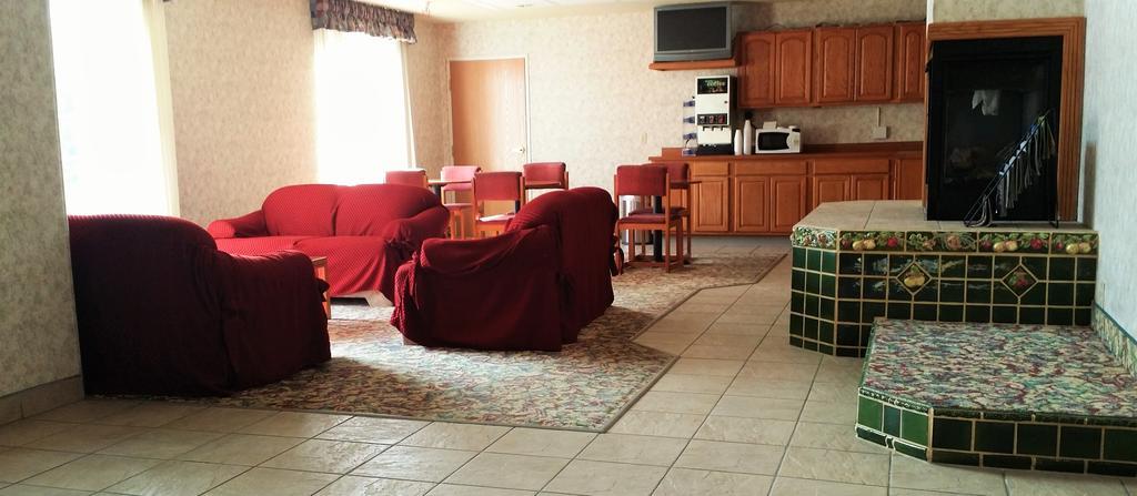 Budget Host Inn Allegan Екстер'єр фото